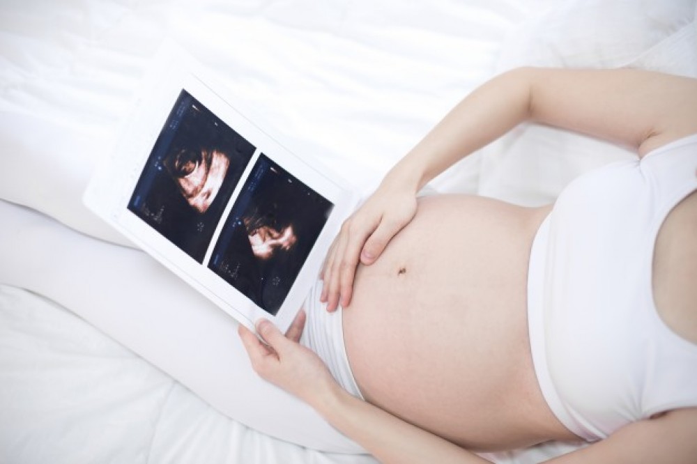 Usia kehamilan 34 minggu sama dengan berapa bulan