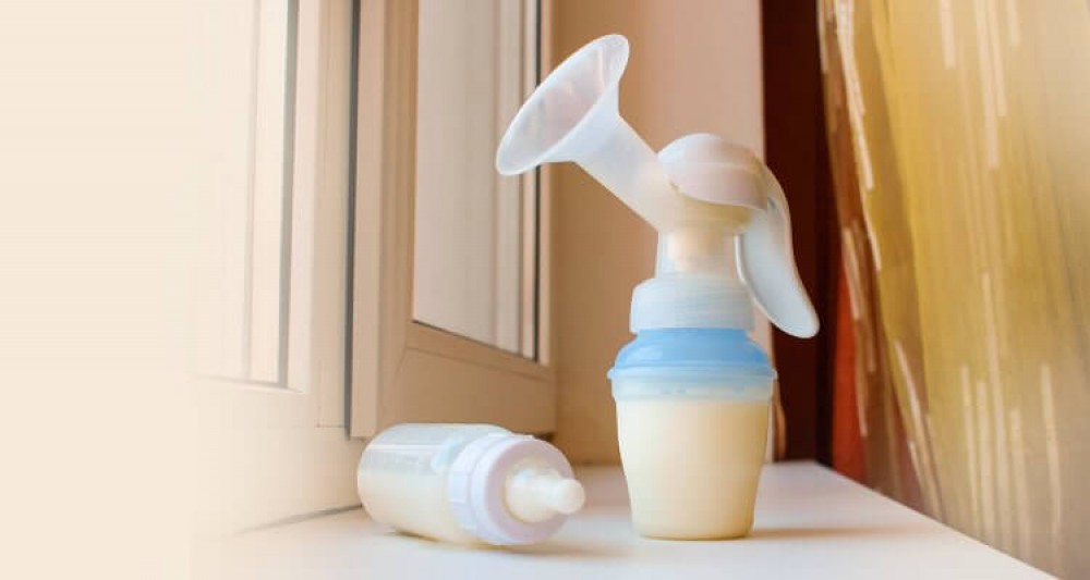 Cara Menyimpan ASI di Kulkas yang Benar