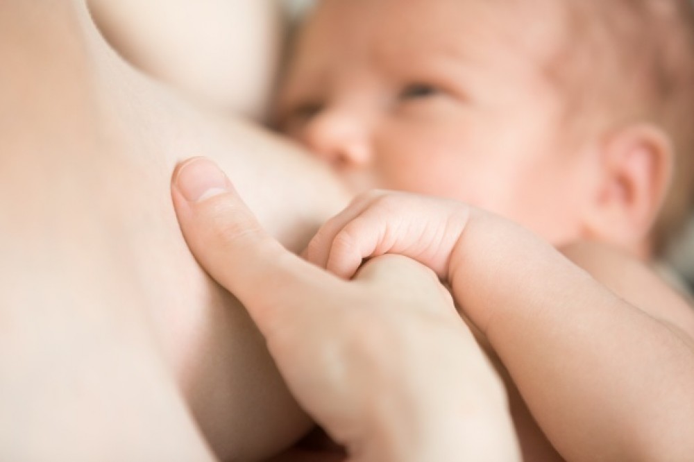 5 Masalah Umum Ibu Menyusui dan Cara mengatasinya 5 Masalah Umum Ibu Menyusui dan Cara mengatasinya