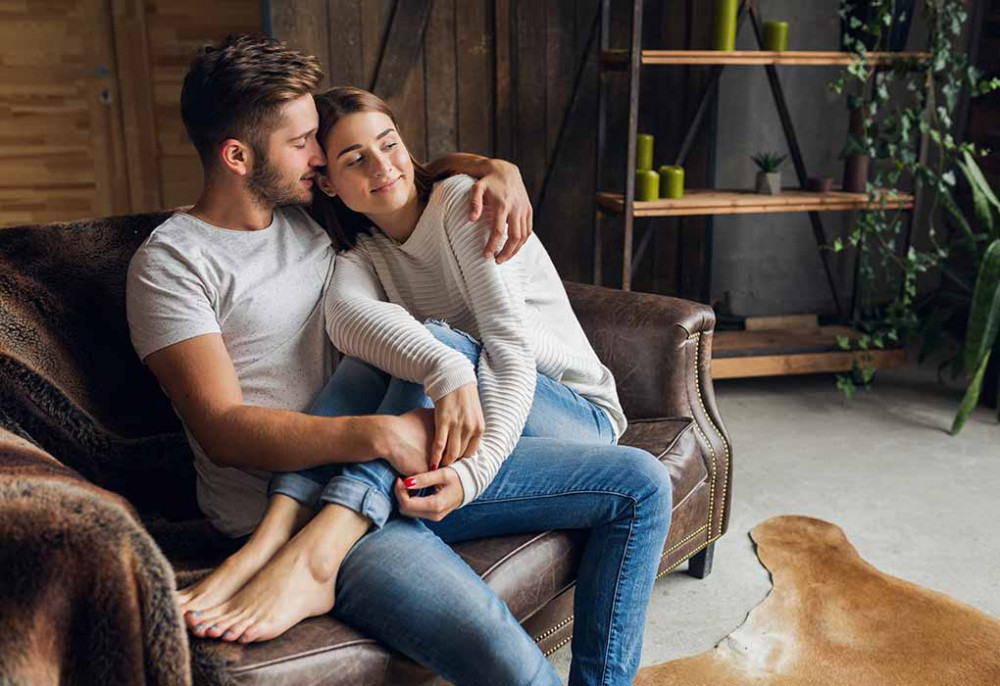 Ide Panggilan Sayang untuk Suami yang Romantis