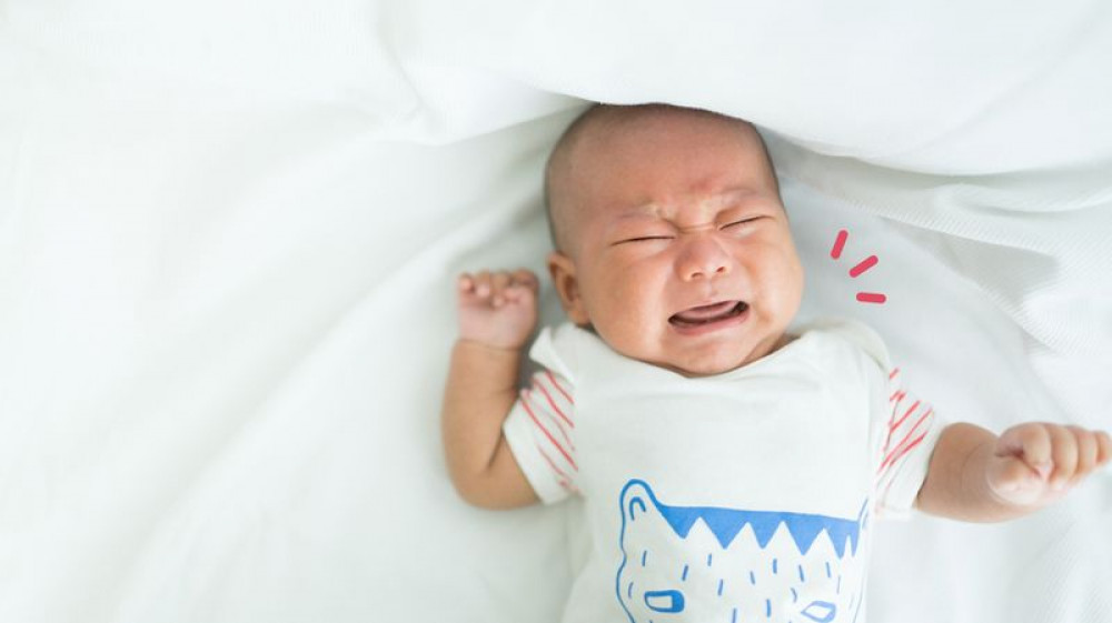 Kenali Penyebab Kolik pada Bayi dan Cara Mengatasinya