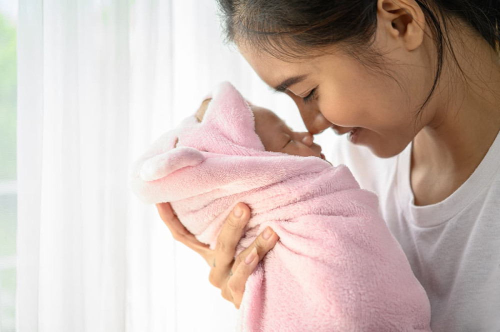 Bayi Cukup ASI atau Tidak? Ini Tanda dan Cara Ceknya