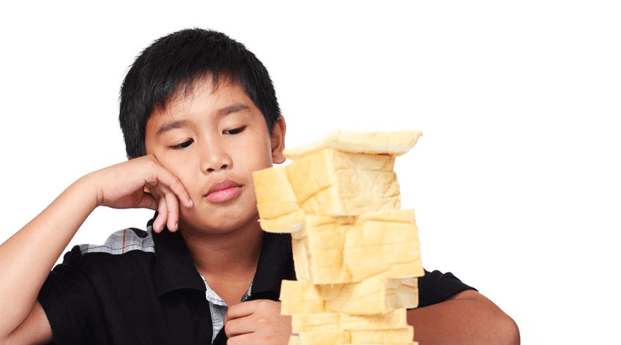 Kenali Penyebab Anak Susah Makan untuk Mengatasinya
