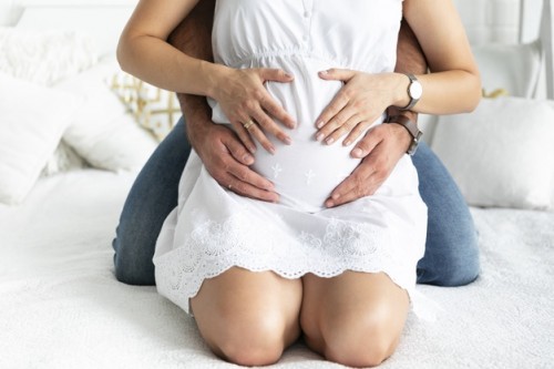 sakit pinggang bagian belakang saat hamil 9 bulan 14