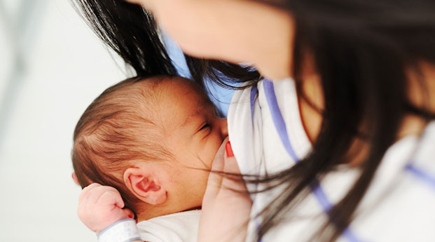 Cara Menyusui Bayi Baru Lahir Tanpa Khawatir Prenagen